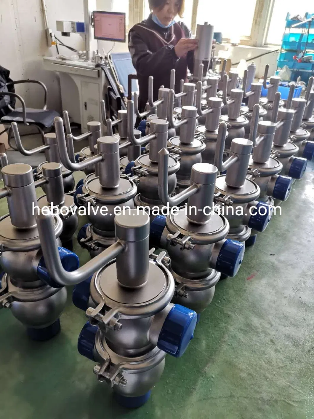 Stainless Steel Sanitary Pneumatic Stop/Reversing Valve